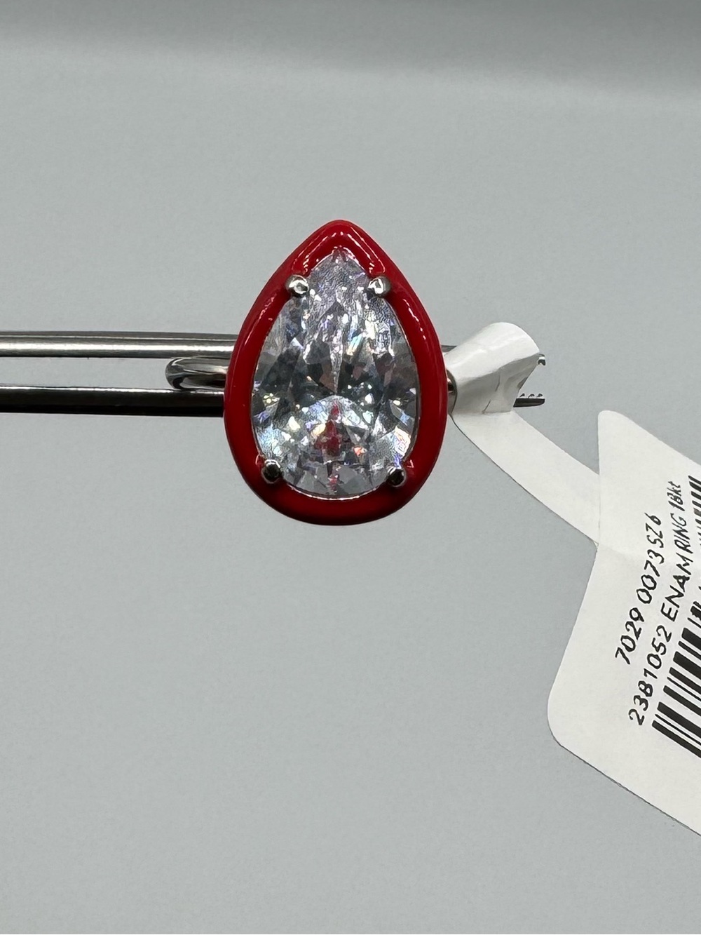18k 2ct Enamel Pear Cut Ring - Picture 4 of 13